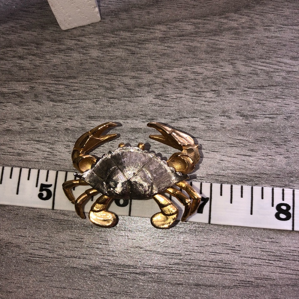 Vintage Two Tone Crab Brooch